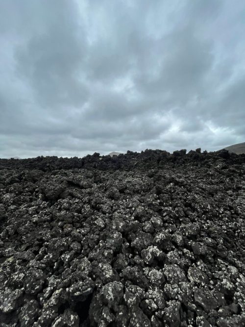 Lanzarote-Túrázás-holdbéli-tájon
